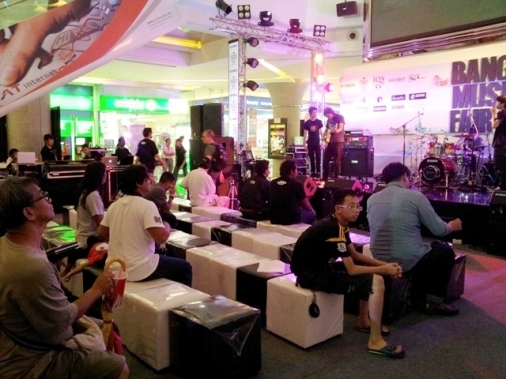 บรรยากาศงาน Bangkok Music Fair 2013