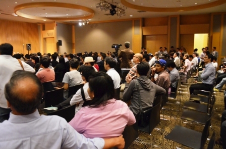 บรรยากาศงาน Taylor Guitars Road Show 2013