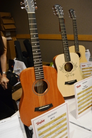 บรรยากาศงาน Taylor Guitars Road Show 2013